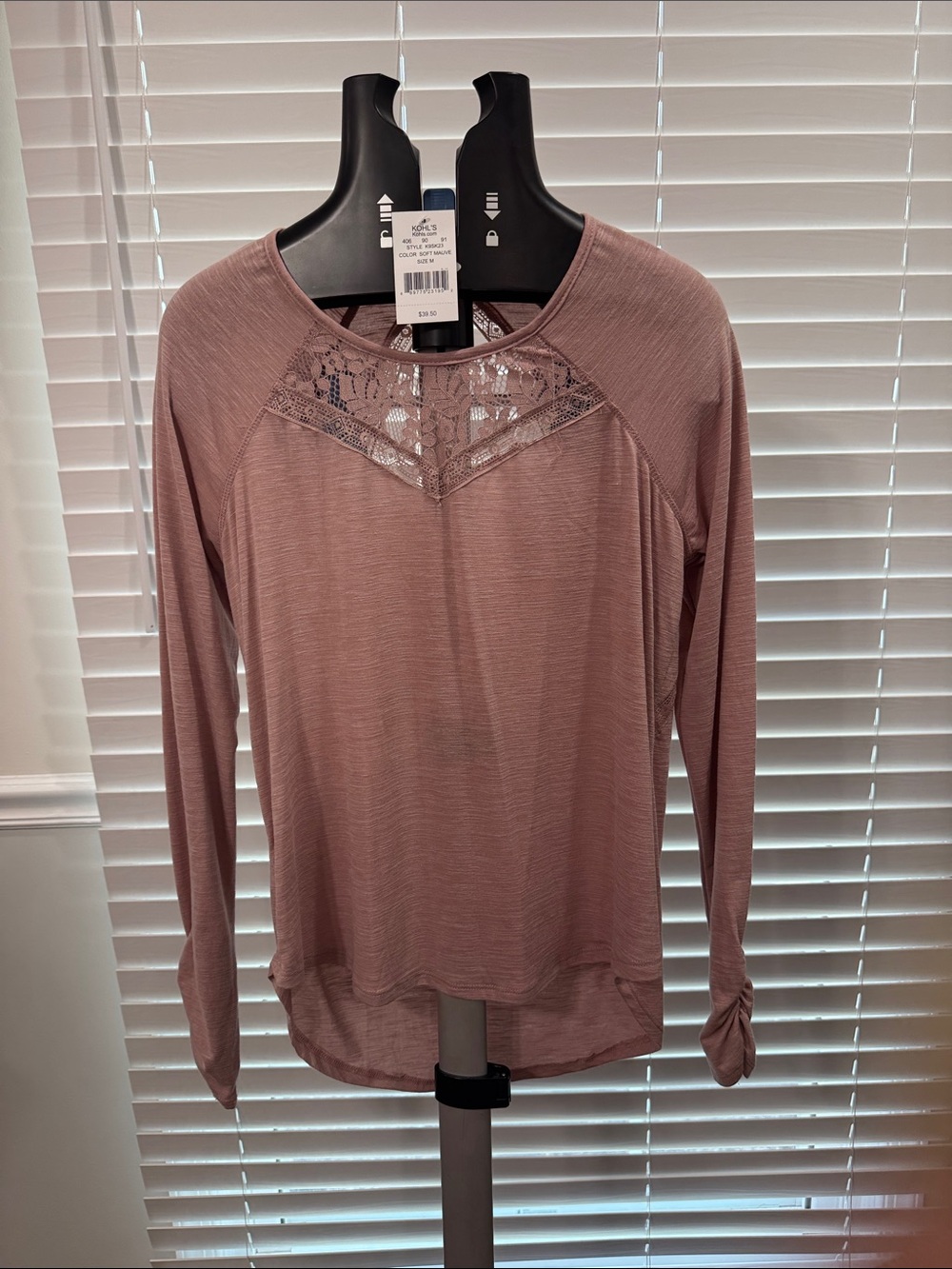 Long-Sleeve Lace Top in Dusty Rose